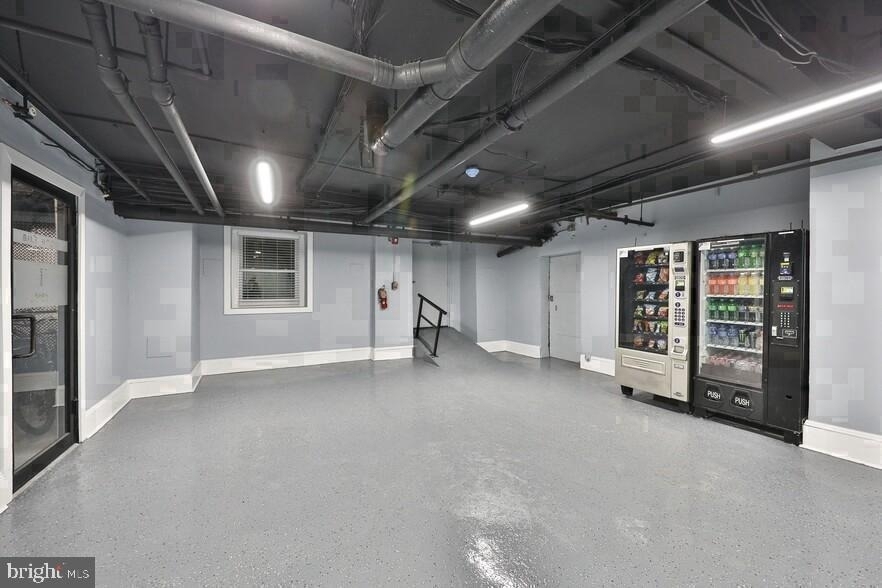 4247 Locust Street - Photo 37