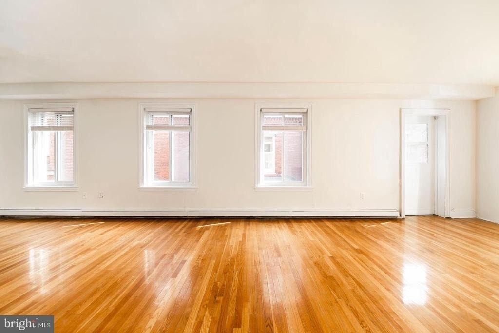 1912 Spruce Street - Photo 1
