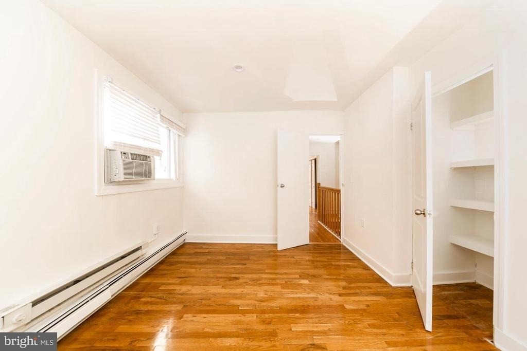 1912 Spruce Street - Photo 10