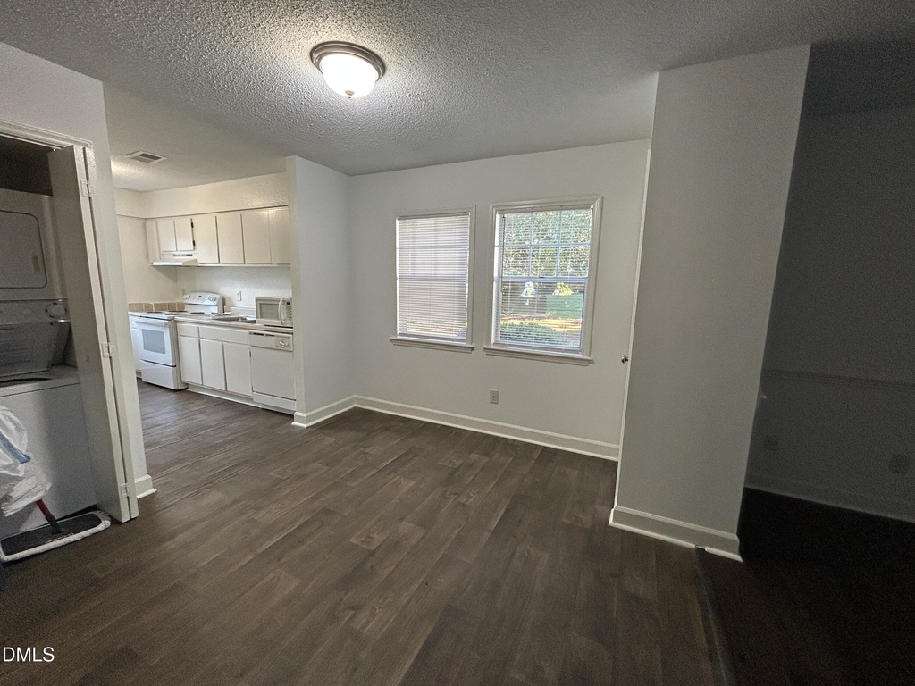 2504 Avent Ferry Road - Photo 6
