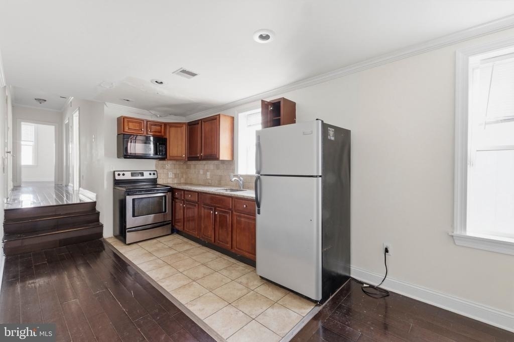 1832 N 18th Street - Photo 1
