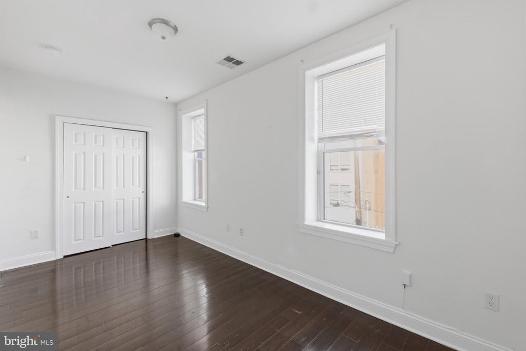 1832 N 18th Street - Photo 8