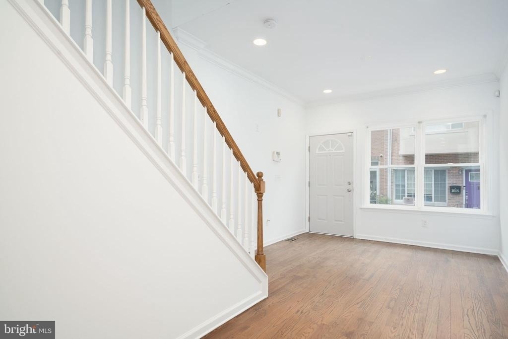 1014 S Cleveland Street - Photo 1