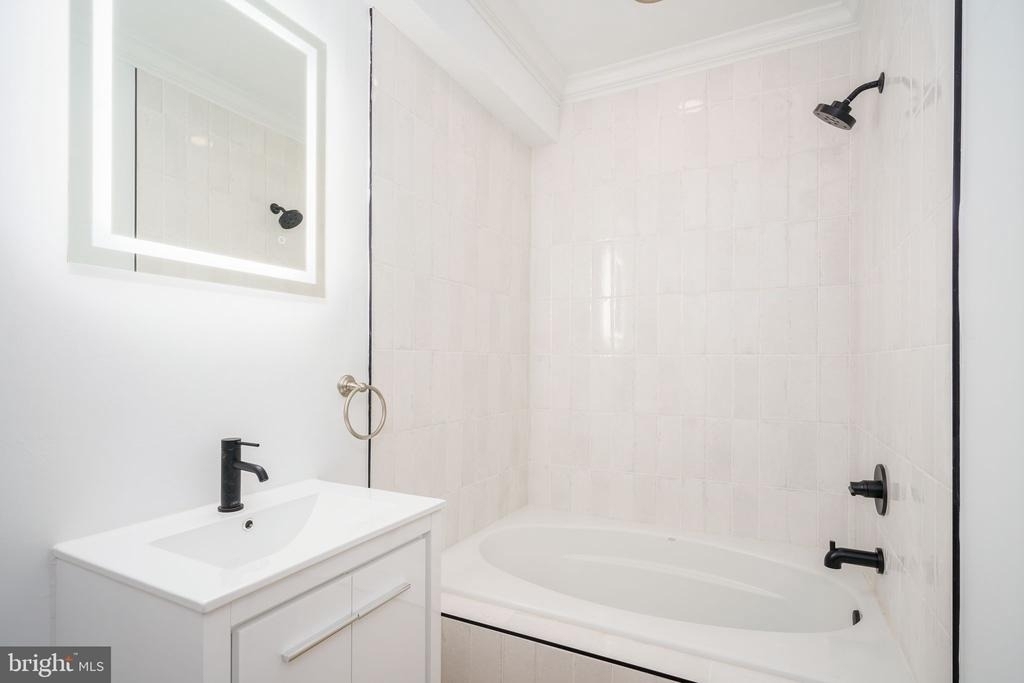 1014 S Cleveland Street - Photo 7
