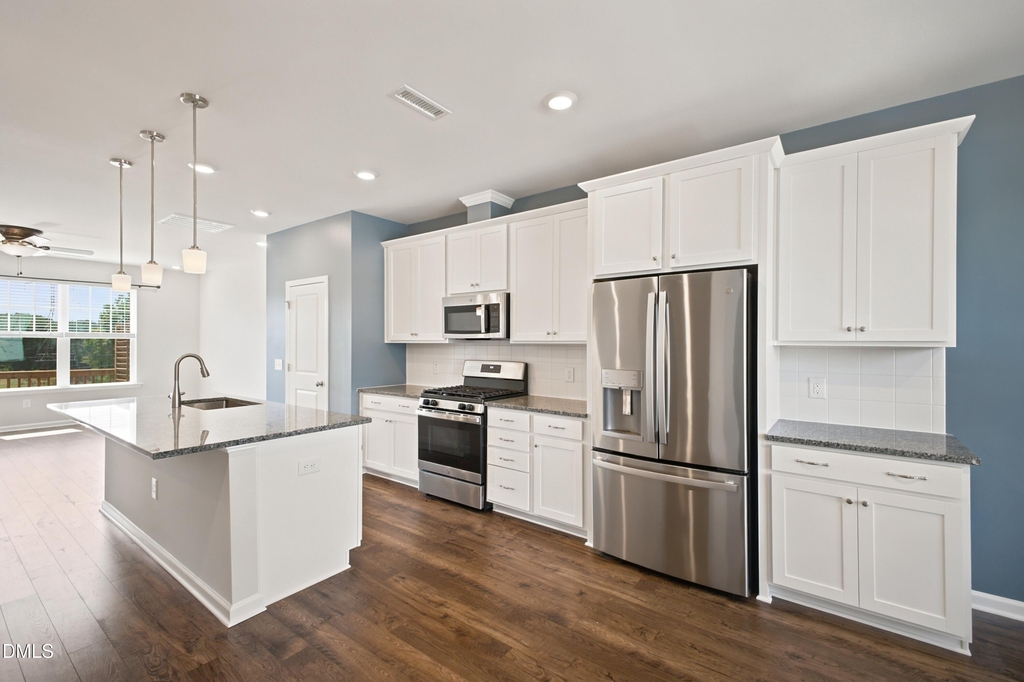 2106 Enrichment Way - Photo 5