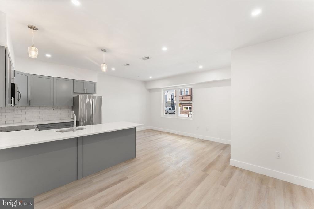 3500 Wharton Street - Photo 0