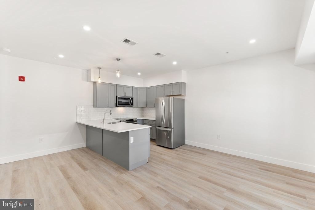3500 Wharton Street - Photo 1