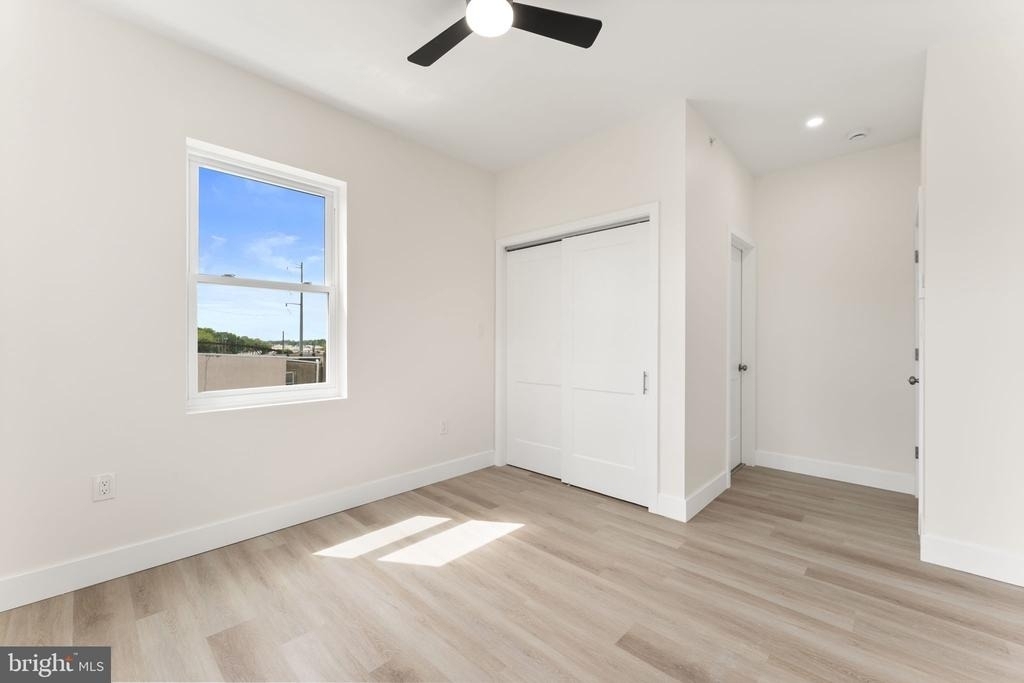 3500 Wharton - Photo 7