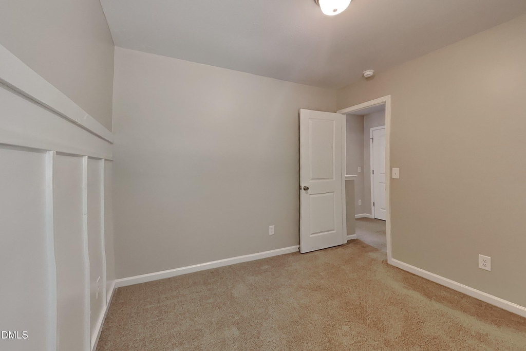 27 Anna Maria Court - Photo 12