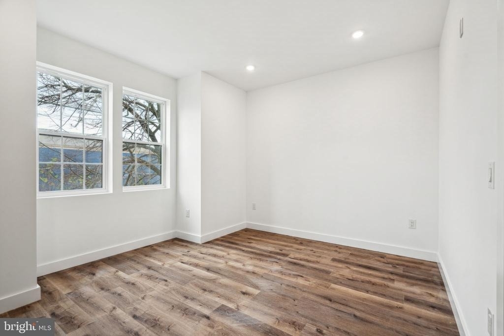 2632 N 11th Street - Photo 3