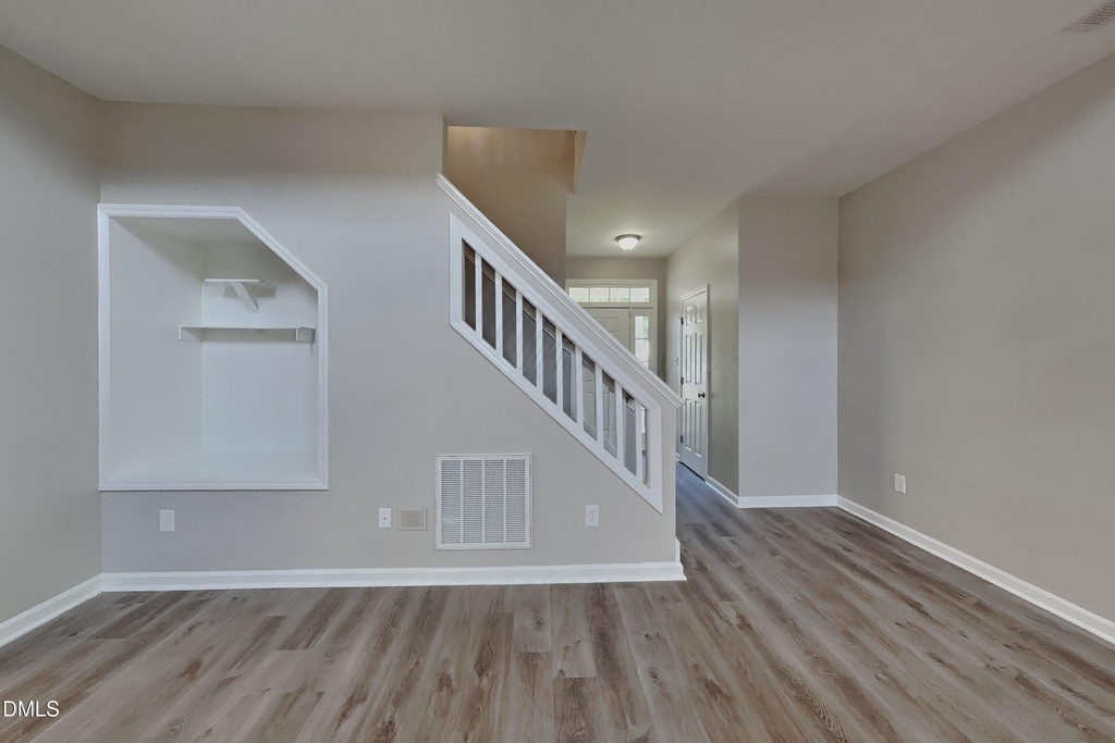 5224 Anchorage Way - Photo 2