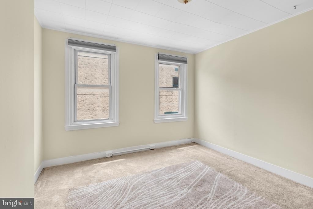 2033 E Letterly Street - Photo 9