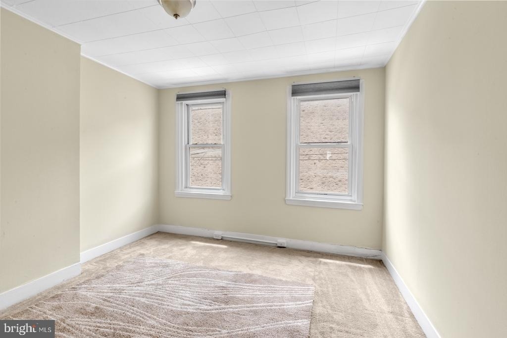 2033 E Letterly Street - Photo 12