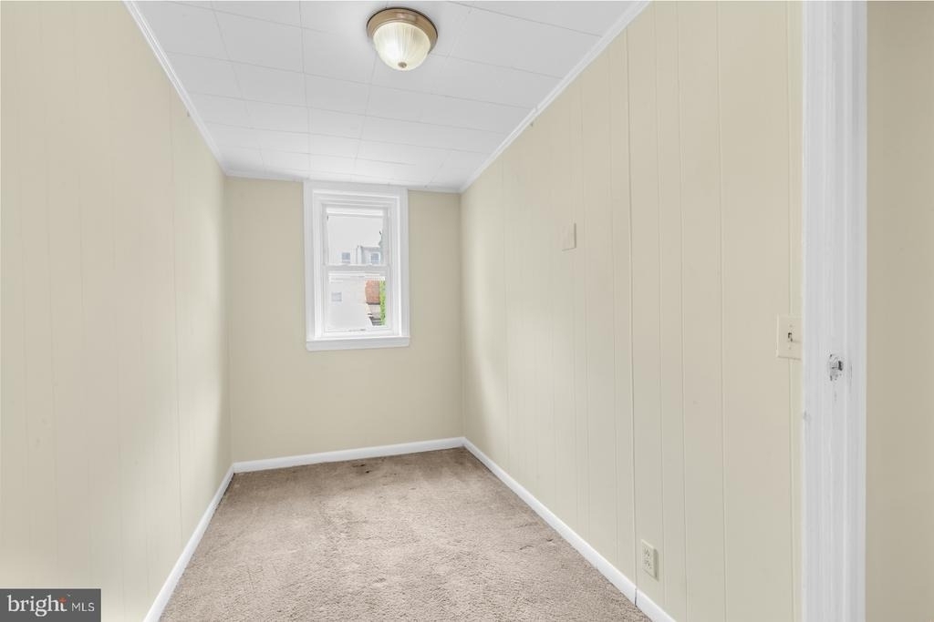 2033 E Letterly Street - Photo 14