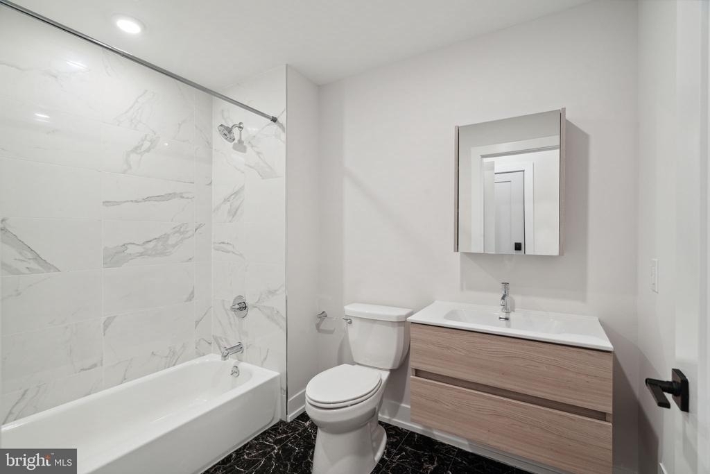 6144 Germantown Avenue - Photo 8