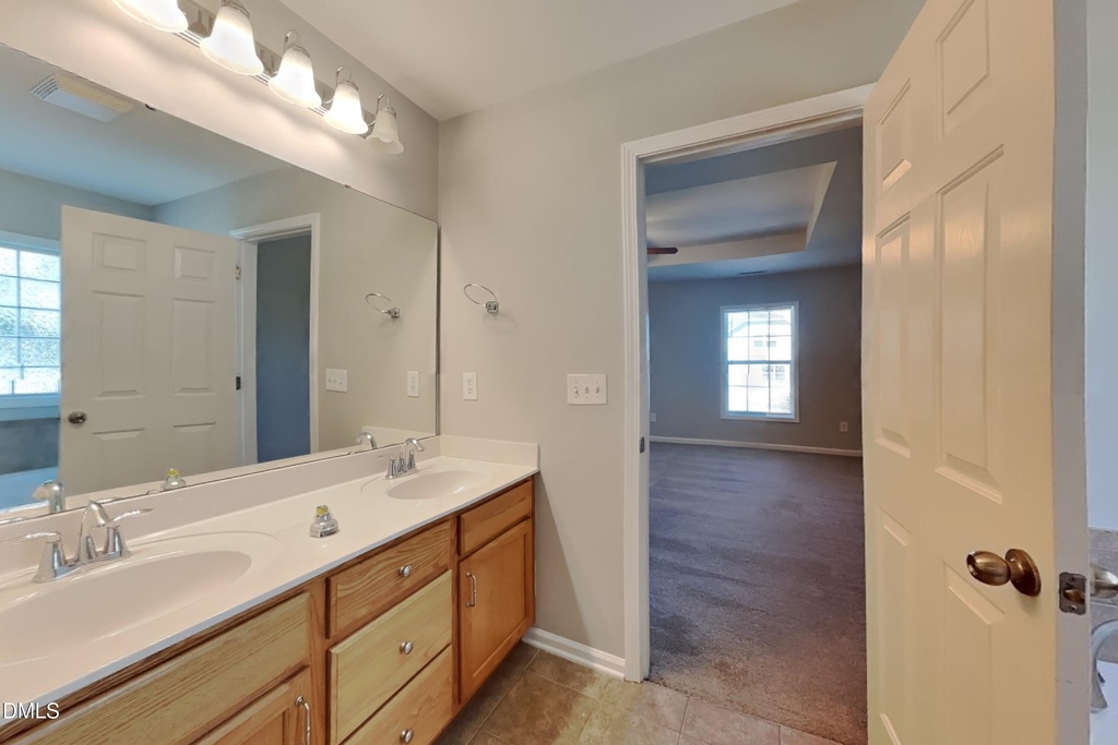 30 Rowan Drive - Photo 8
