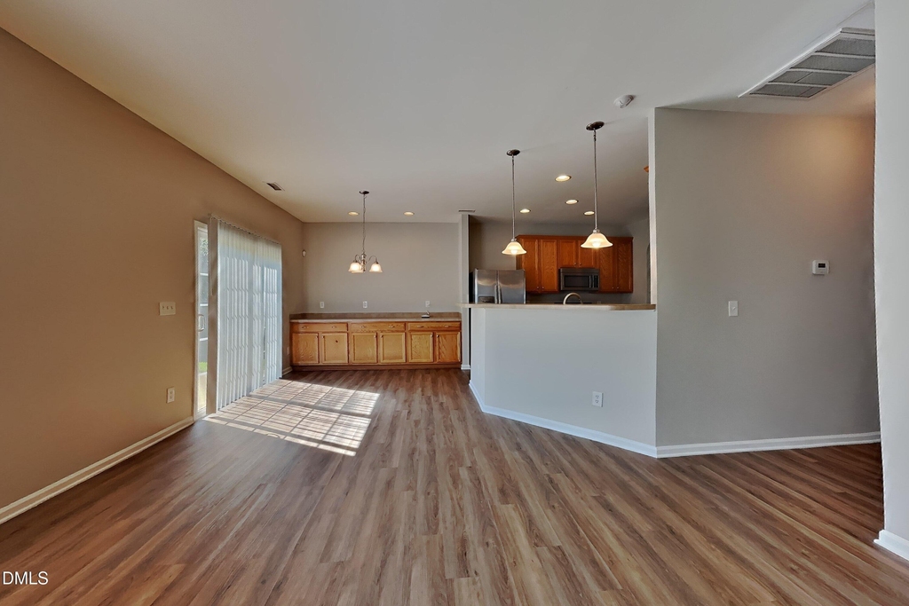 30 Rowan Drive - Photo 2