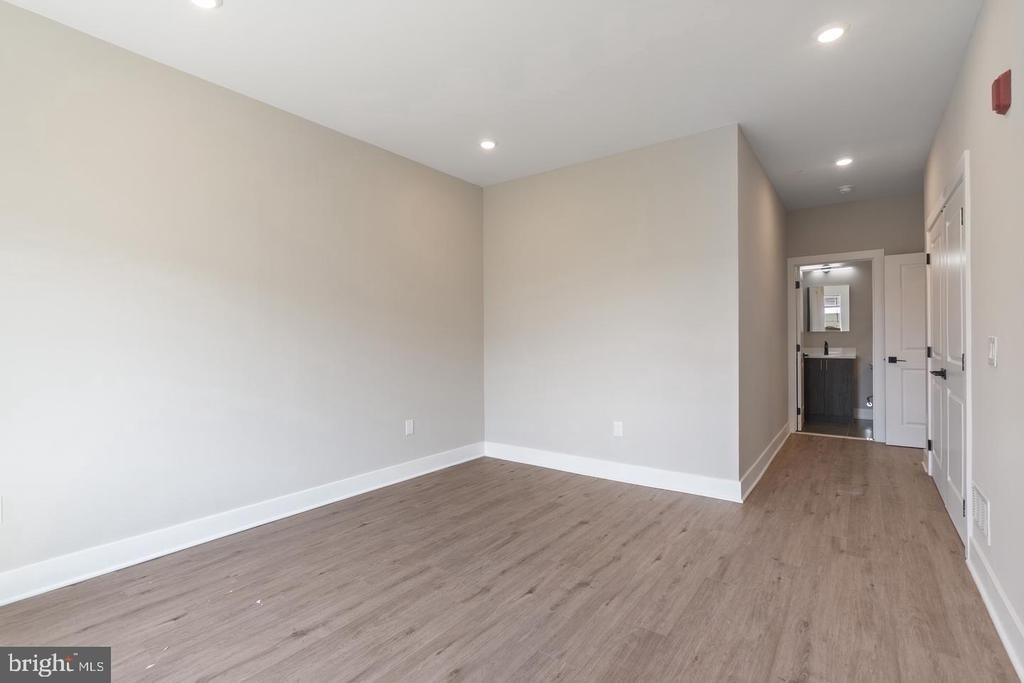408-10 N Front Street - Photo 10
