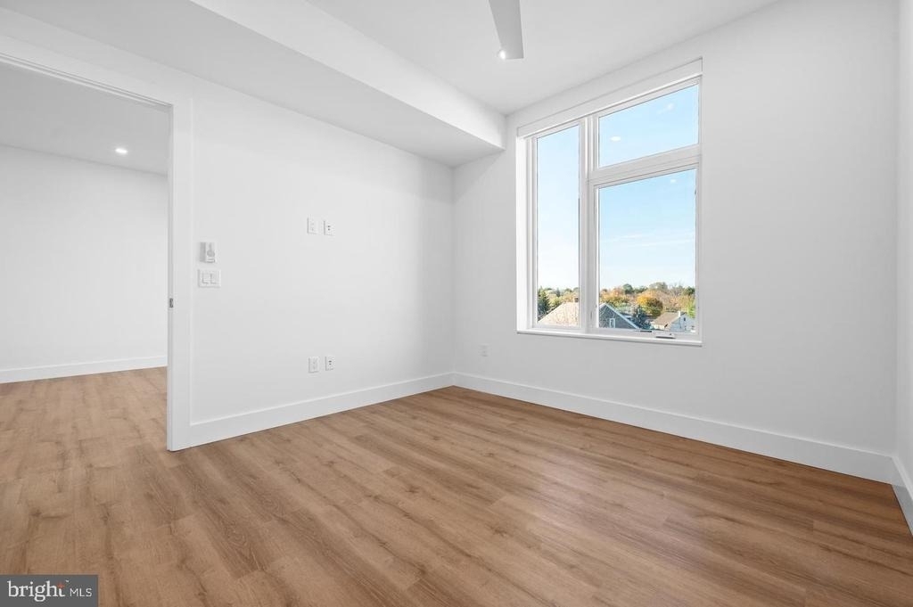 650 Montgomery Avenue - Photo 12