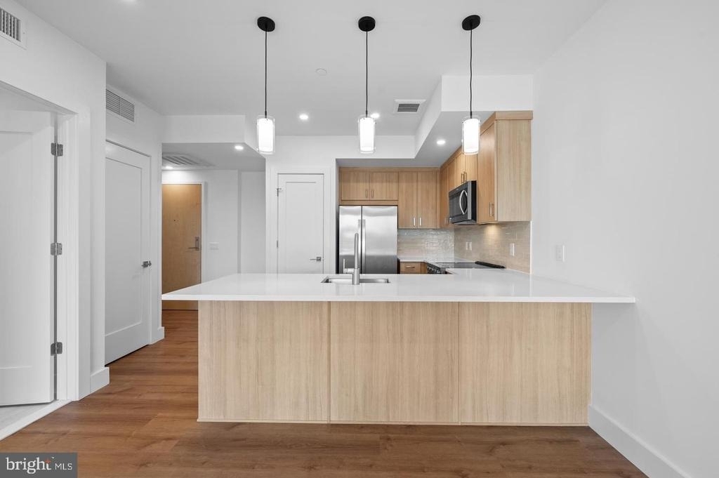 650 Montgomery Avenue - Photo 16