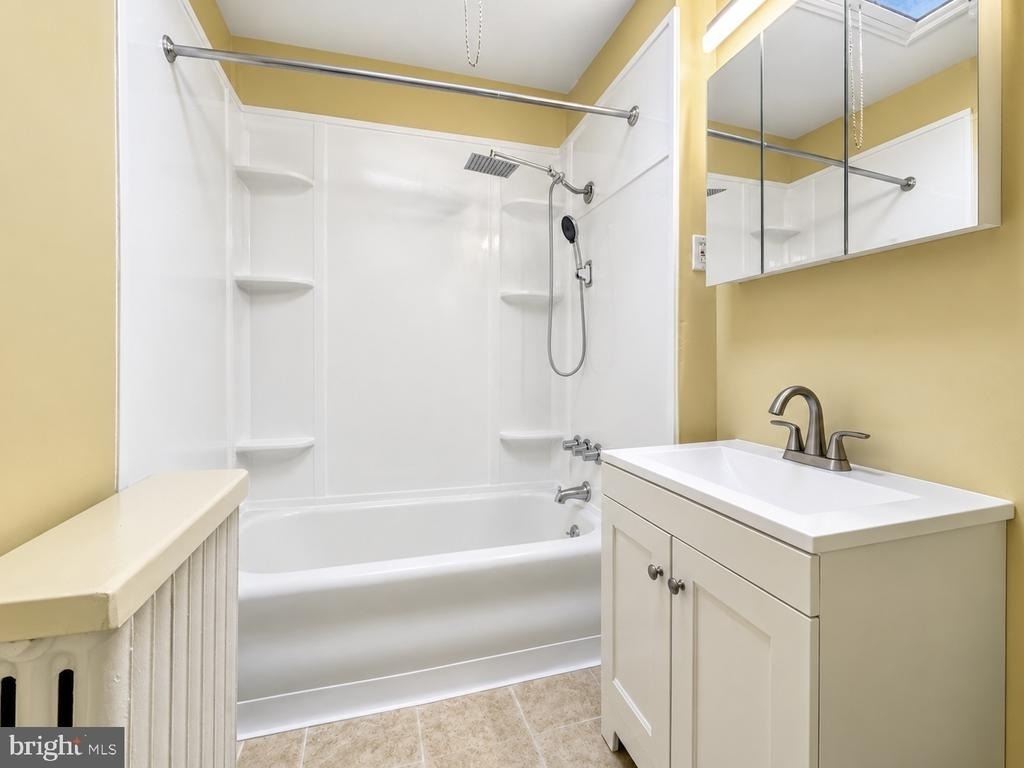320 Highland Avenue - Photo 18