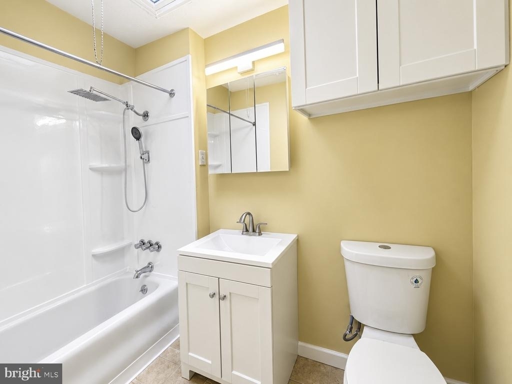 320 Highland Avenue - Photo 19