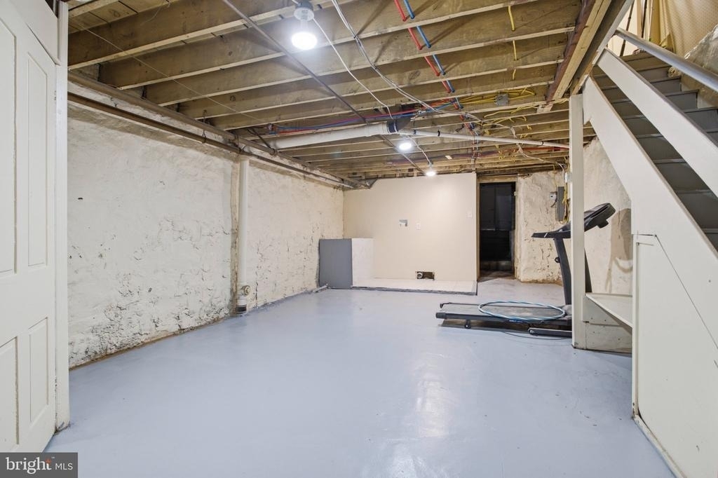 320 Highland Avenue - Photo 20
