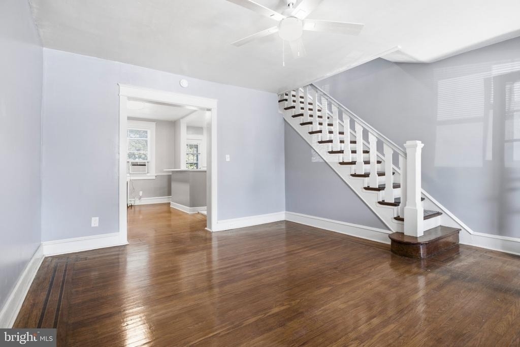 320 Highland Avenue - Photo 6