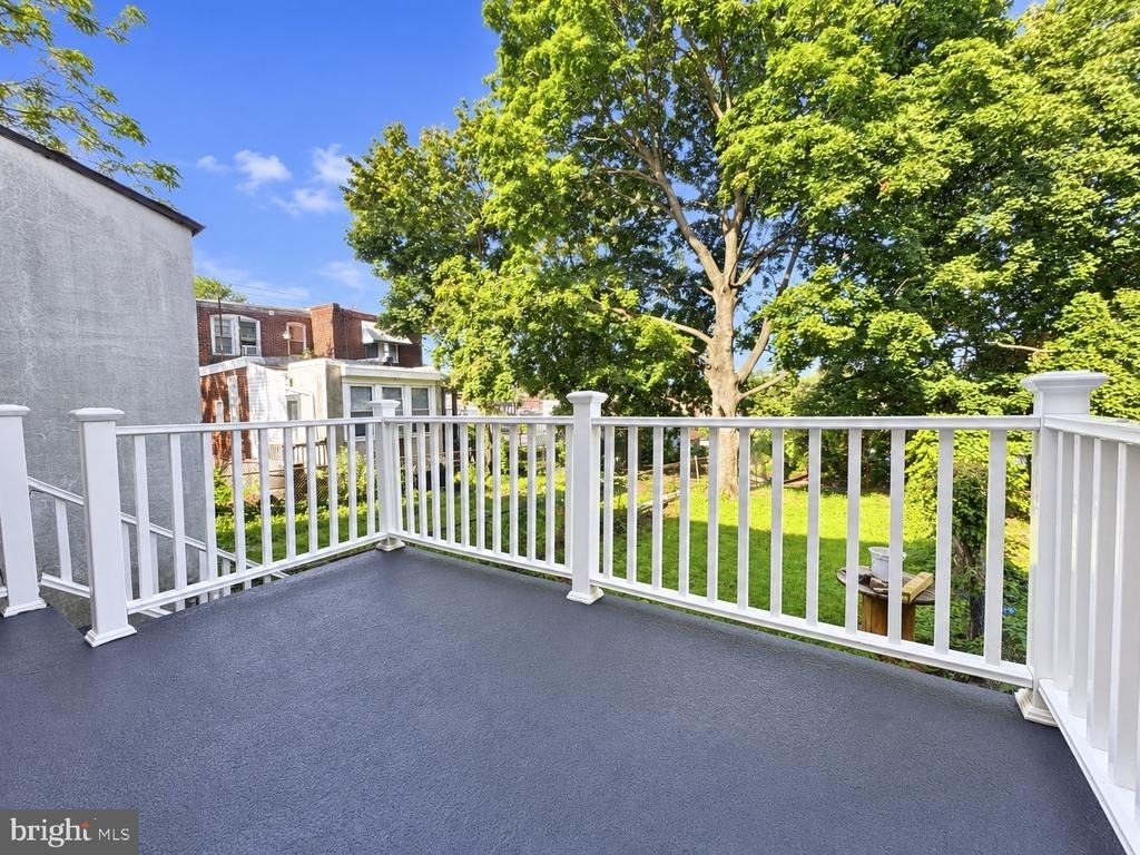 320 Highland Avenue - Photo 21