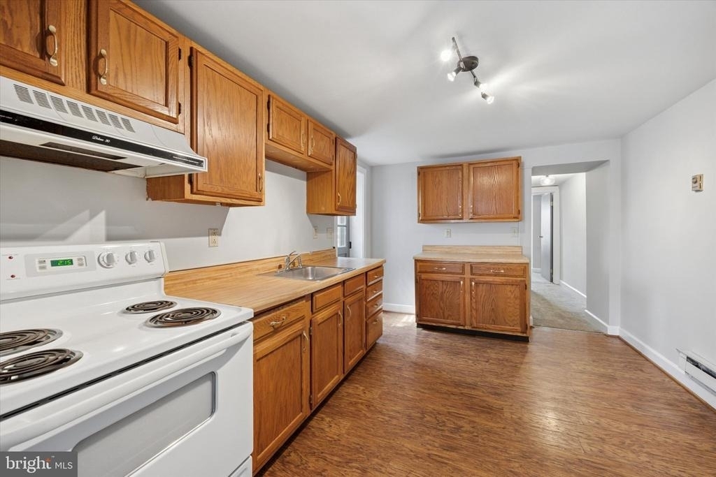 117 E Miner Street - Photo 11