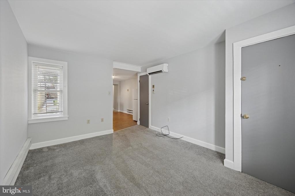 117 E Miner Street - Photo 12