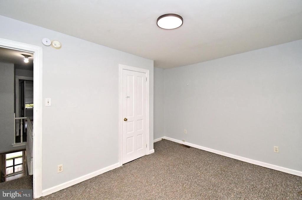 58 Pennsylvania Avenue - Photo 20