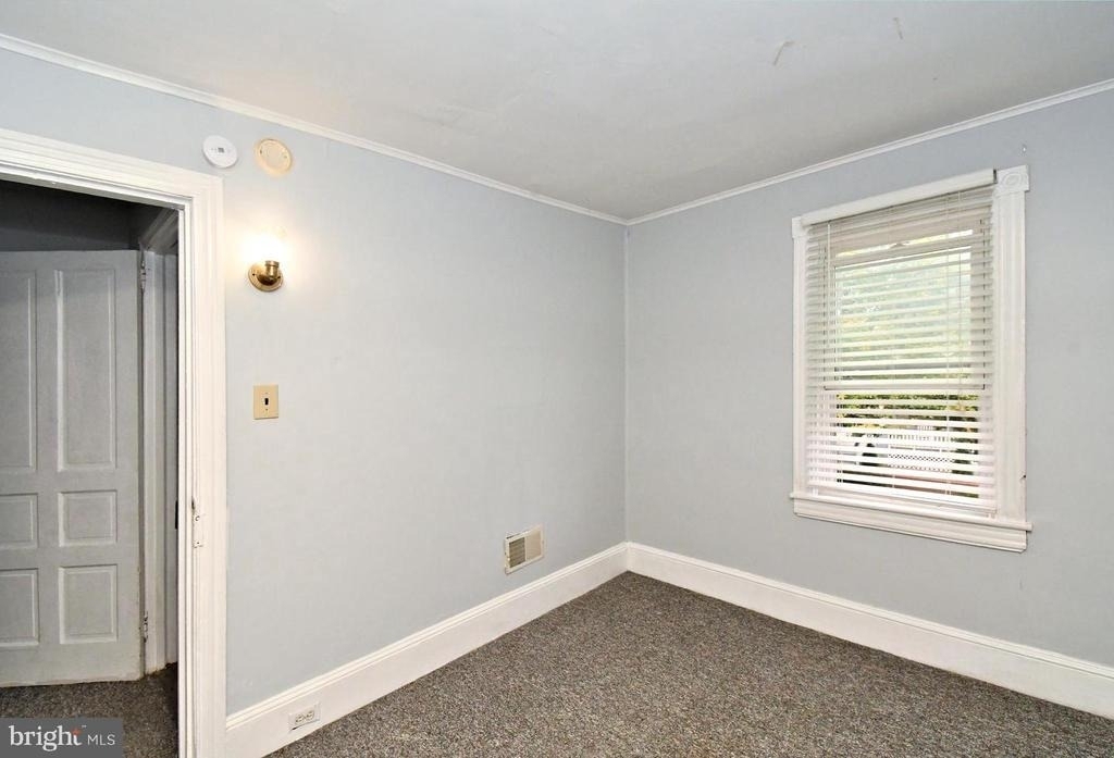 58 Pennsylvania Avenue - Photo 26