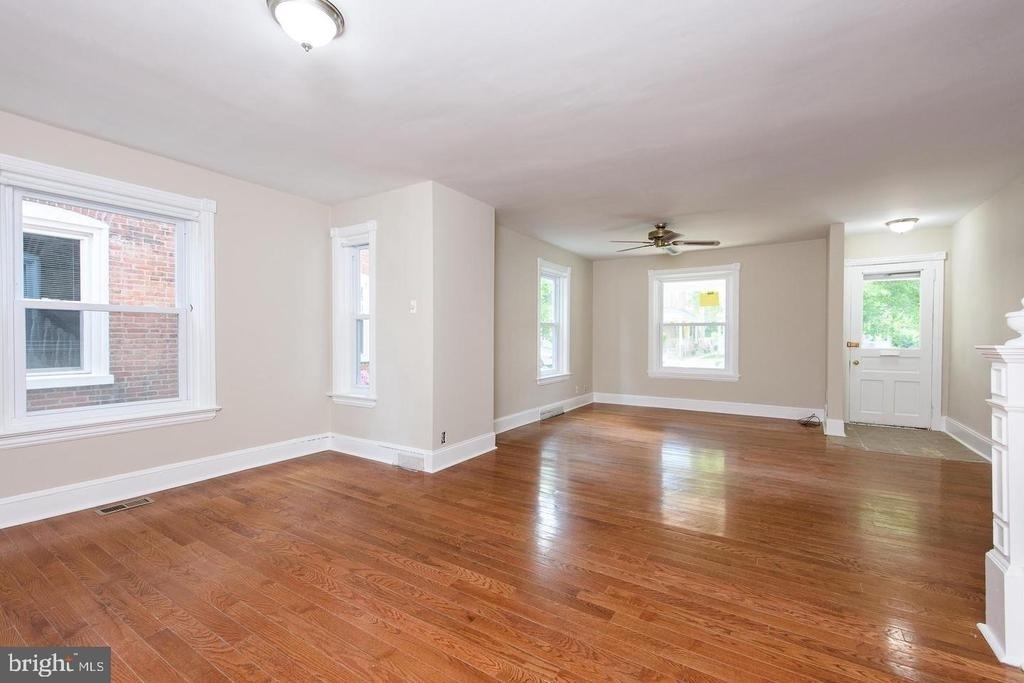 214 Highland Avenue - Photo 4