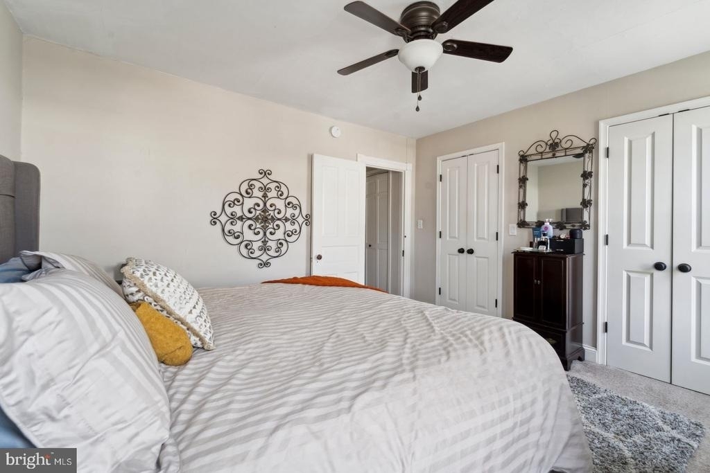 222 N New Street - Photo 14