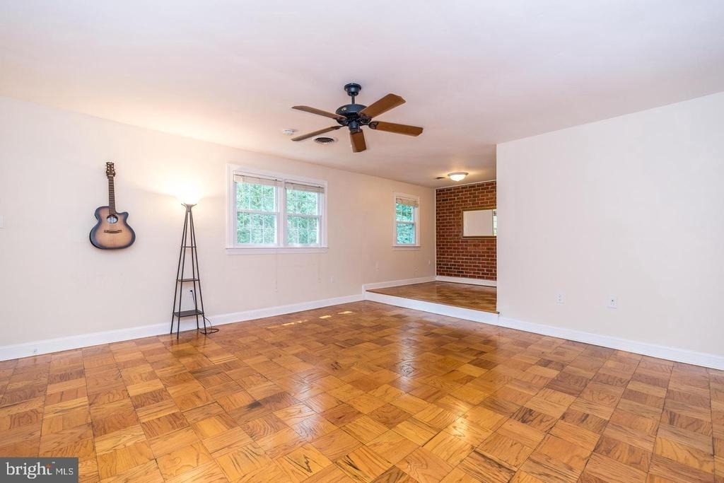 704 Yardley Commons - Photo 1
