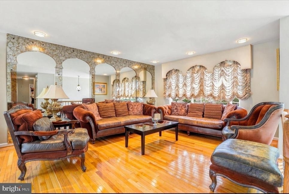 1316 Brown Avenue - Photo 3
