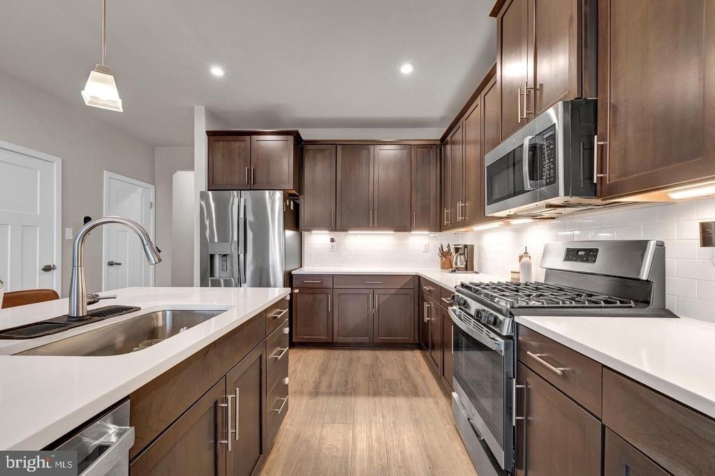 14 Pratt Lane - Photo 8
