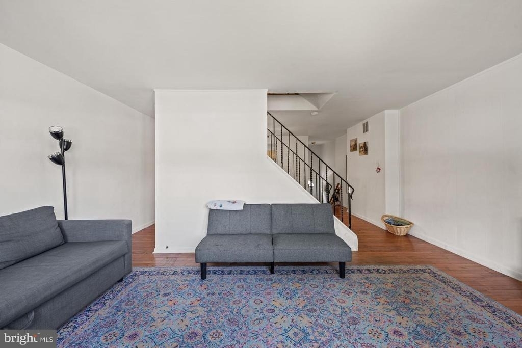 141 Laureba Avenue - Photo 4