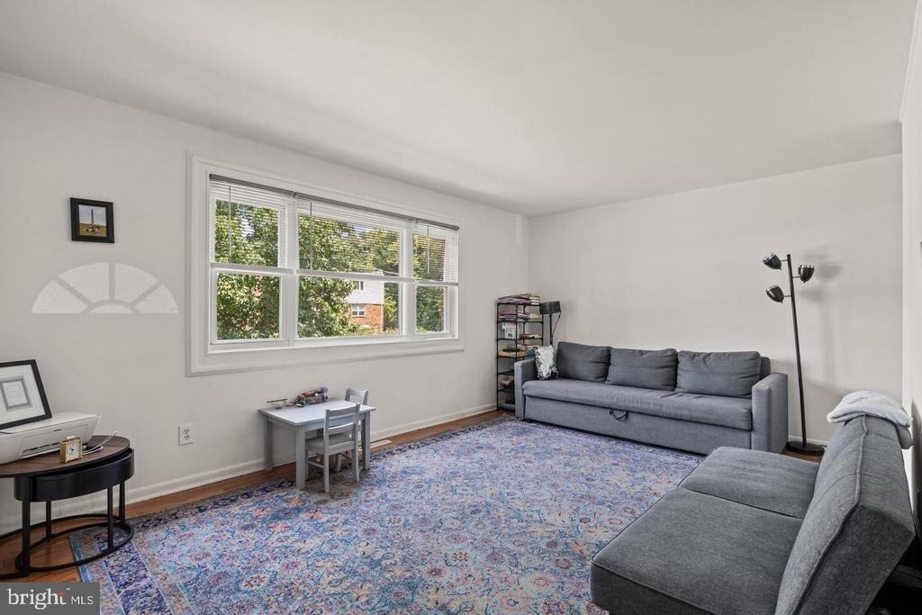 141 Laureba Avenue - Photo 3