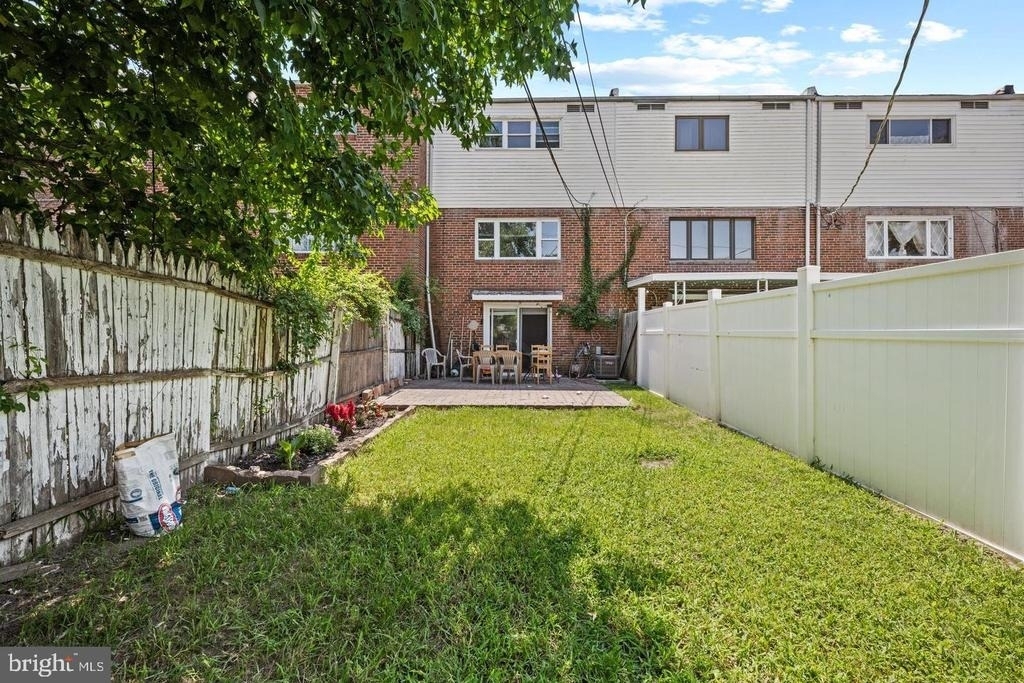141 Laureba Avenue - Photo 19