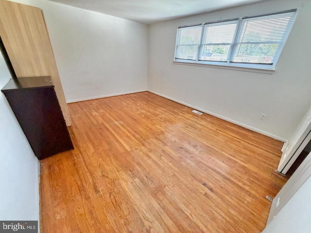 141 Laureba Avenue - Photo 9