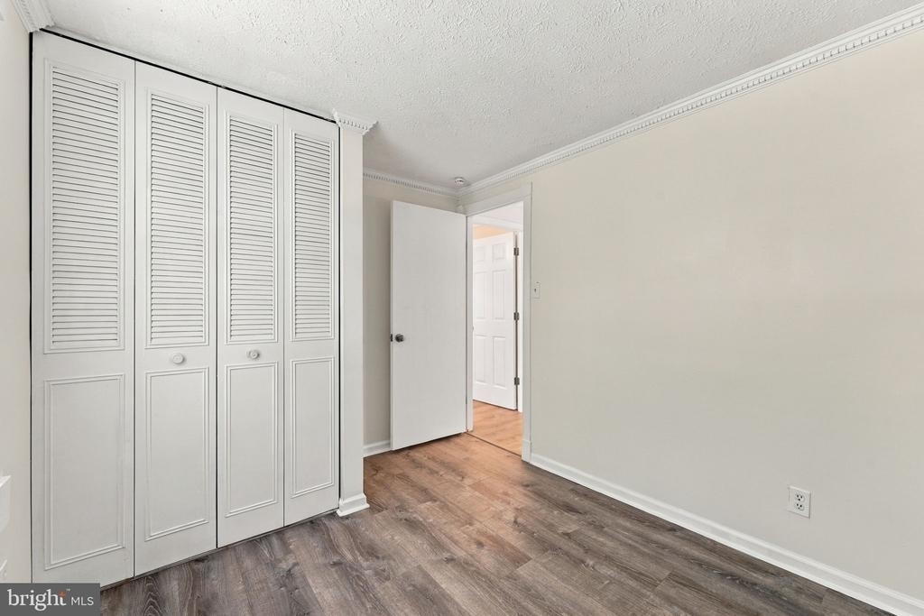 8 Victoria Manor Court - Photo 24