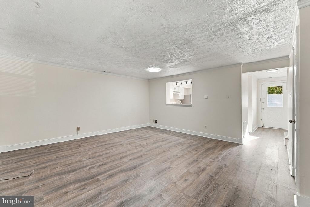 8 Victoria Manor Court - Photo 14