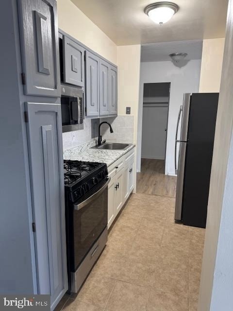 404 Barclay Towers - Photo 1