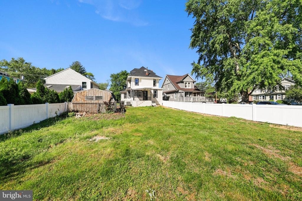 505 Newton Avenue - Photo 31