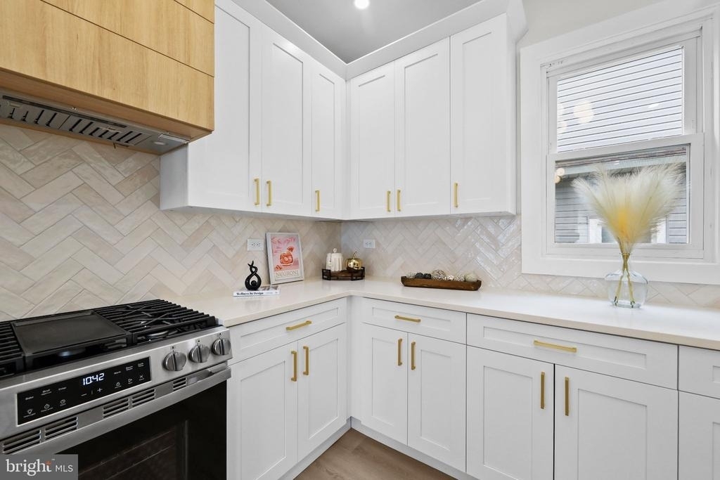 505 Newton Avenue - Photo 9