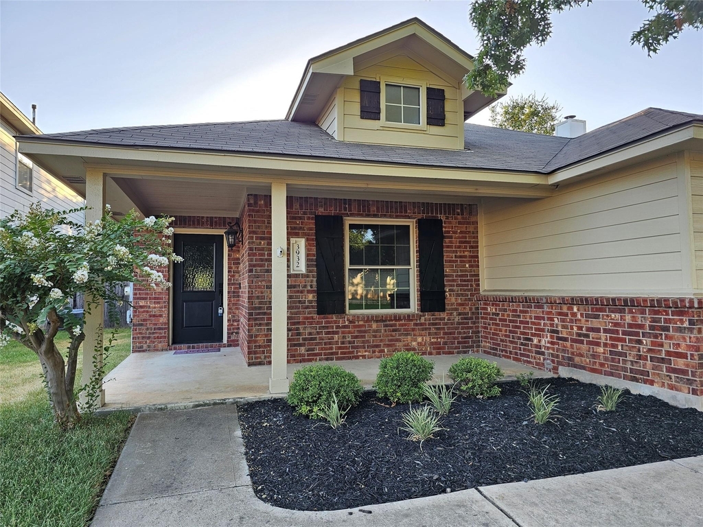 3932 Haleys Way - Photo 2