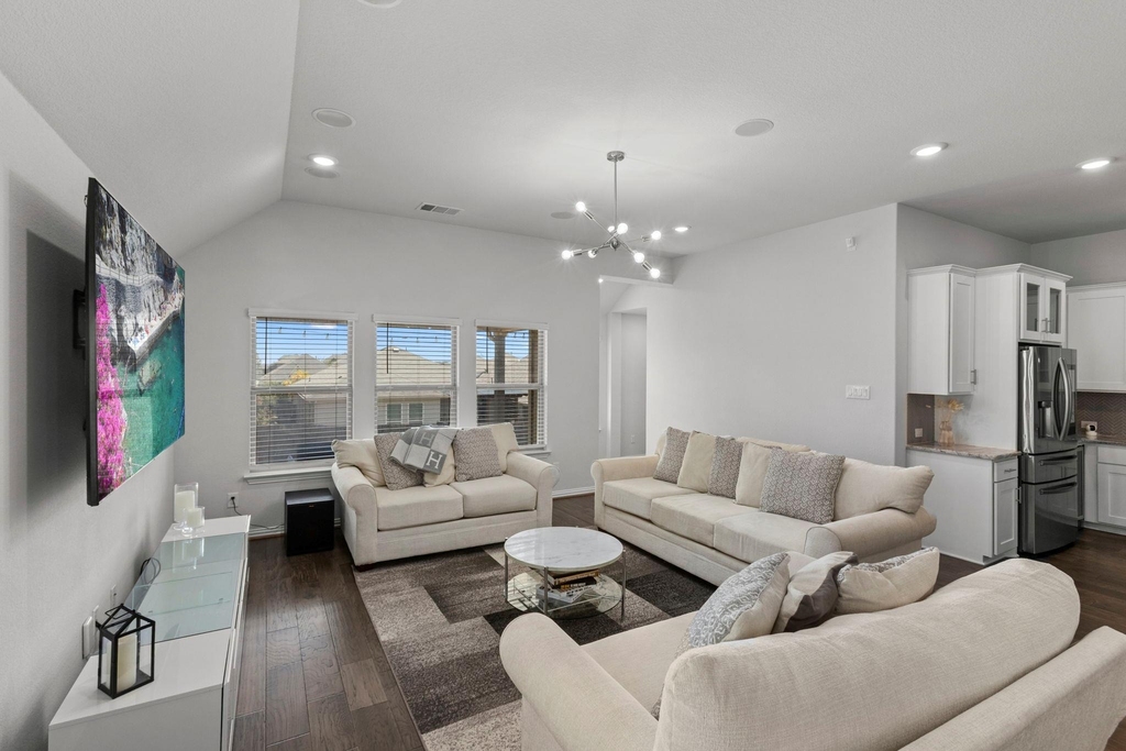 220 Algaroba Loop - Photo 6