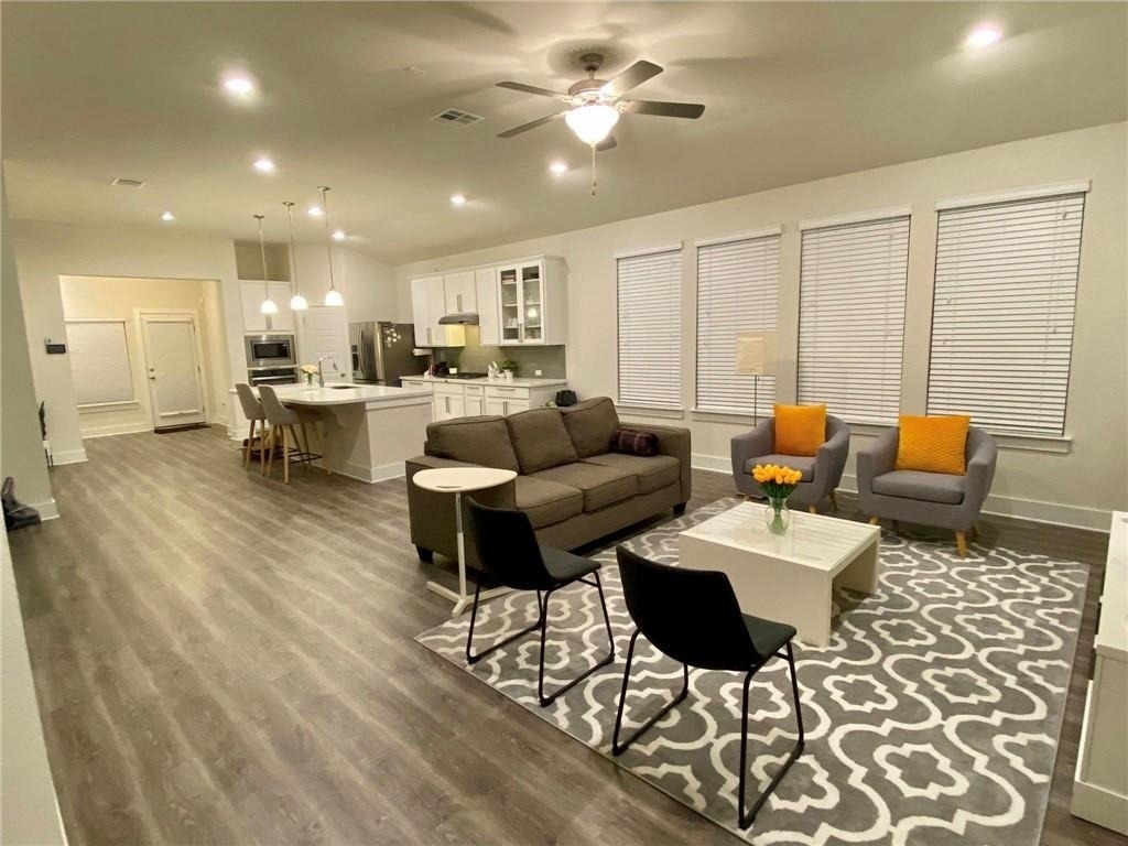 15700 Apex Pl - Photo 2